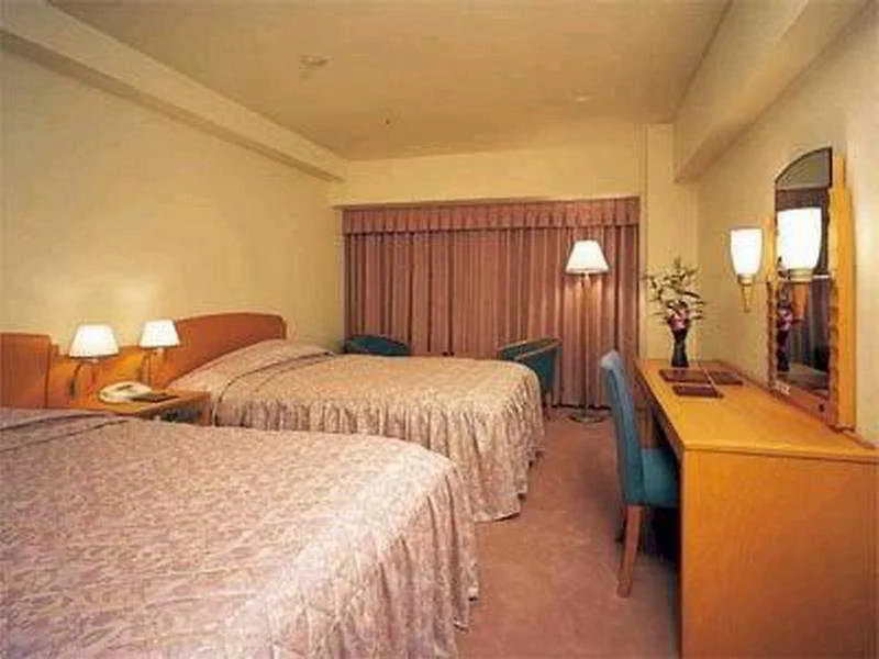 Holiday Inn Kyoto Gojo 4*,